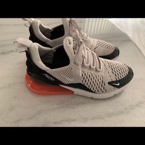 Nike Air Max 270